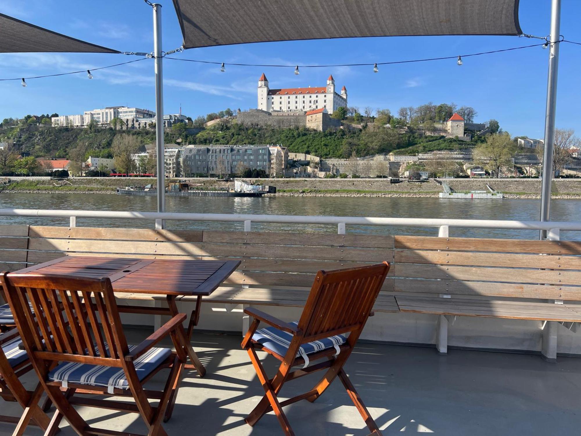 Orient Express Istanbul By Zazi Apartman Pozsony Kültér fotó