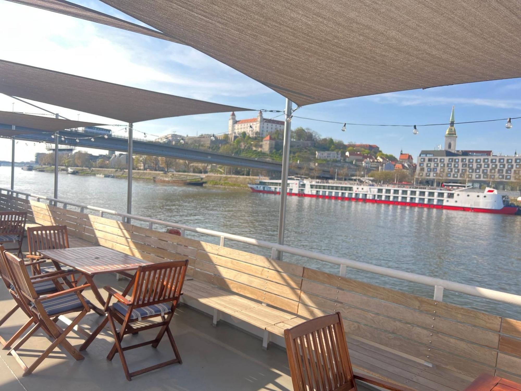 Orient Express Istanbul By Zazi Apartman Pozsony Kültér fotó
